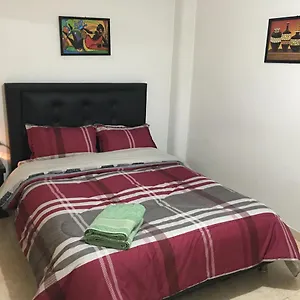 Homestay Dorado Airport &, Bogota